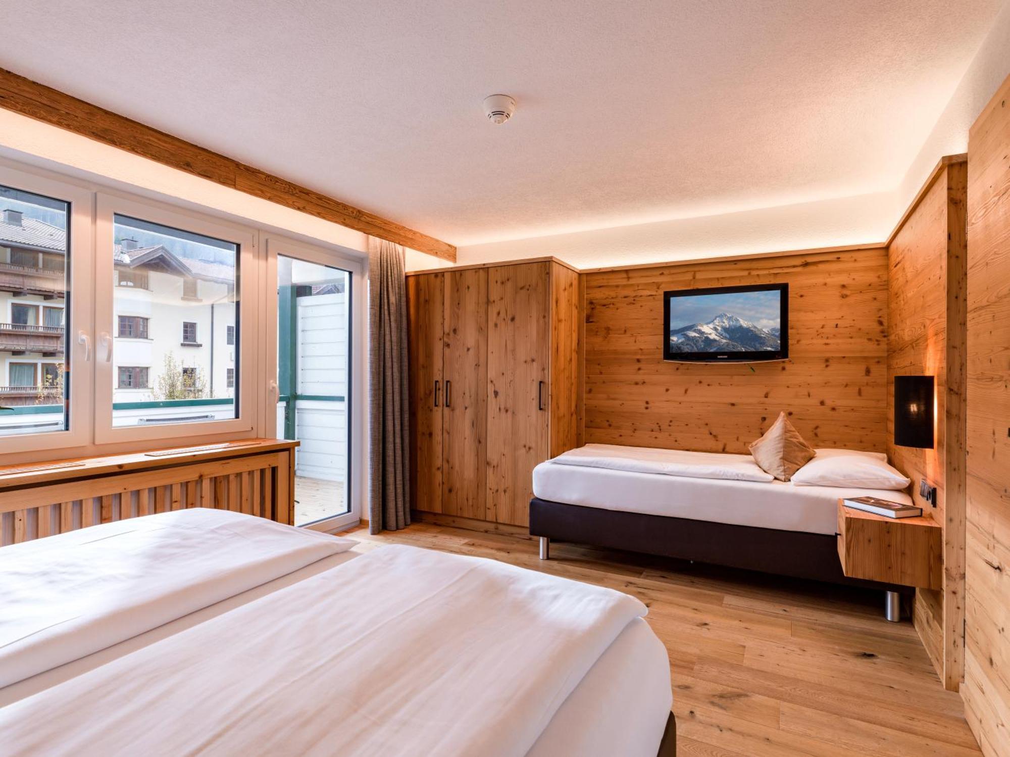 Almhof Kitzlodge - Alpine Lifestyle Hotel Кирхберг Экстерьер фото