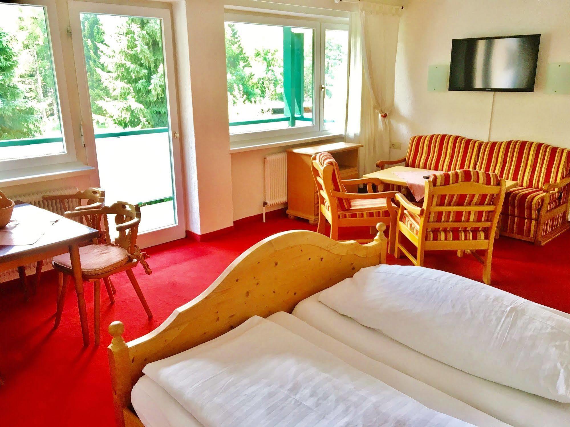 Almhof Kitzlodge - Alpine Lifestyle Hotel Кирхберг Экстерьер фото
