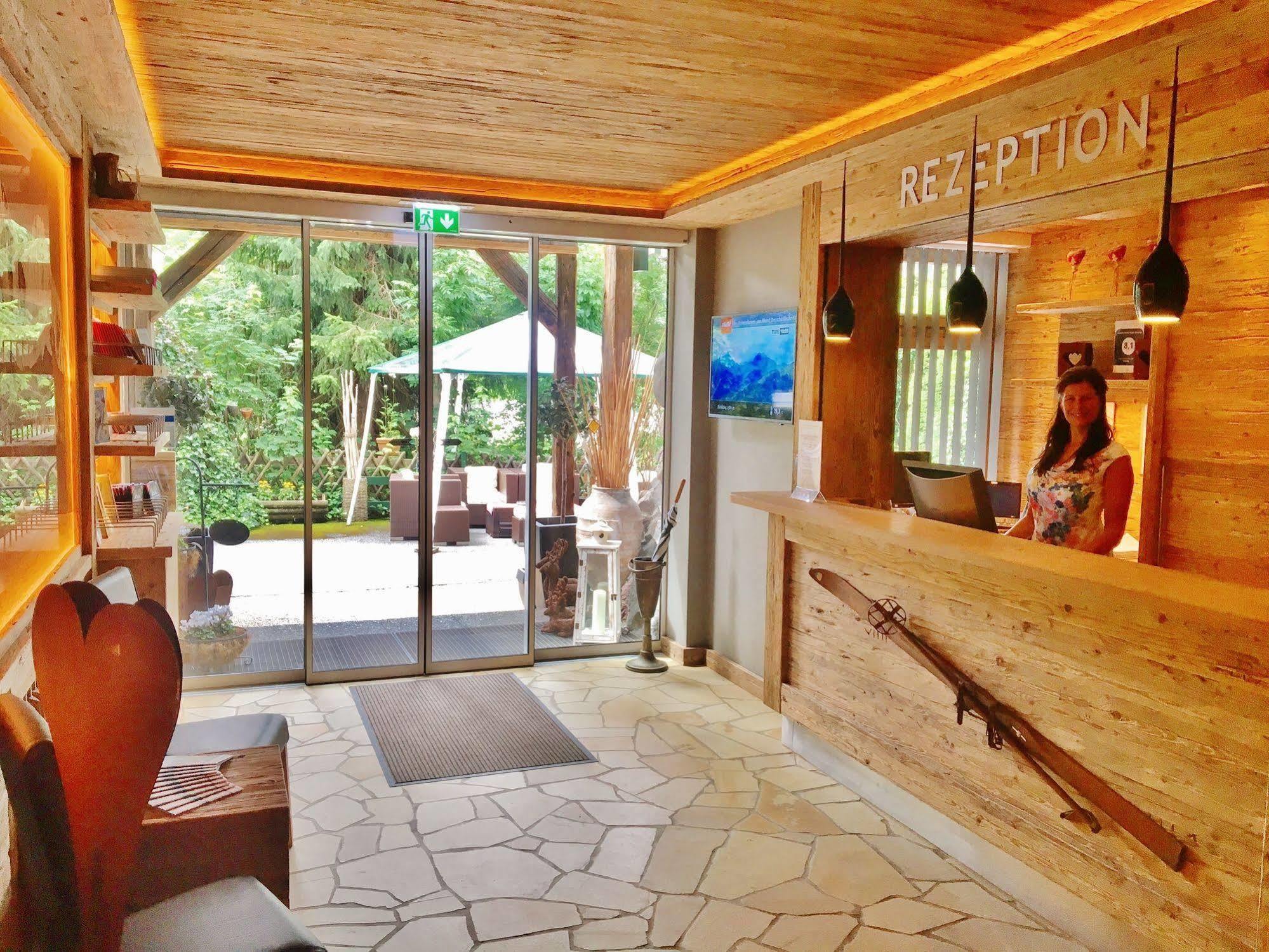 Almhof Kitzlodge - Alpine Lifestyle Hotel Кирхберг Экстерьер фото
