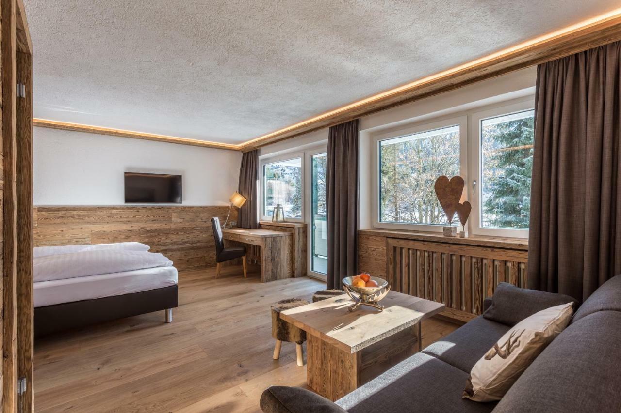 Almhof Kitzlodge - Alpine Lifestyle Hotel Кирхберг Экстерьер фото